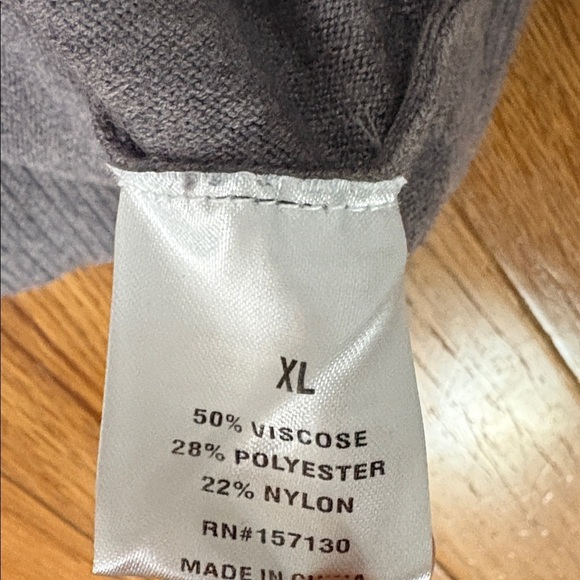 More In Love Bling Embellished Long Sleeve Shirt Size XL Top - Picture 6 of 6